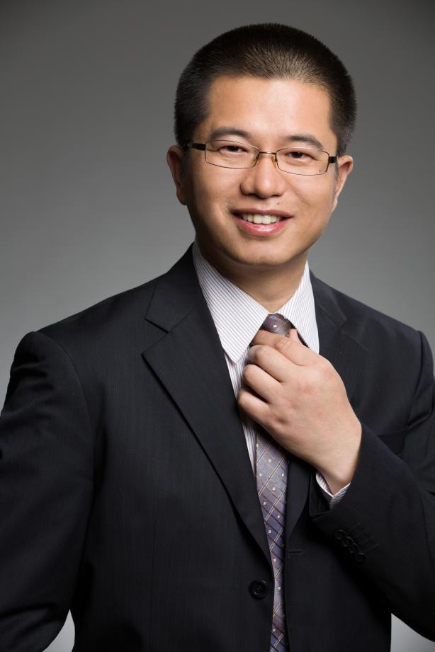 楊新宇：以技術創(chuàng)新引領行業(yè)變革，開啟軟件開發(fā)新紀元